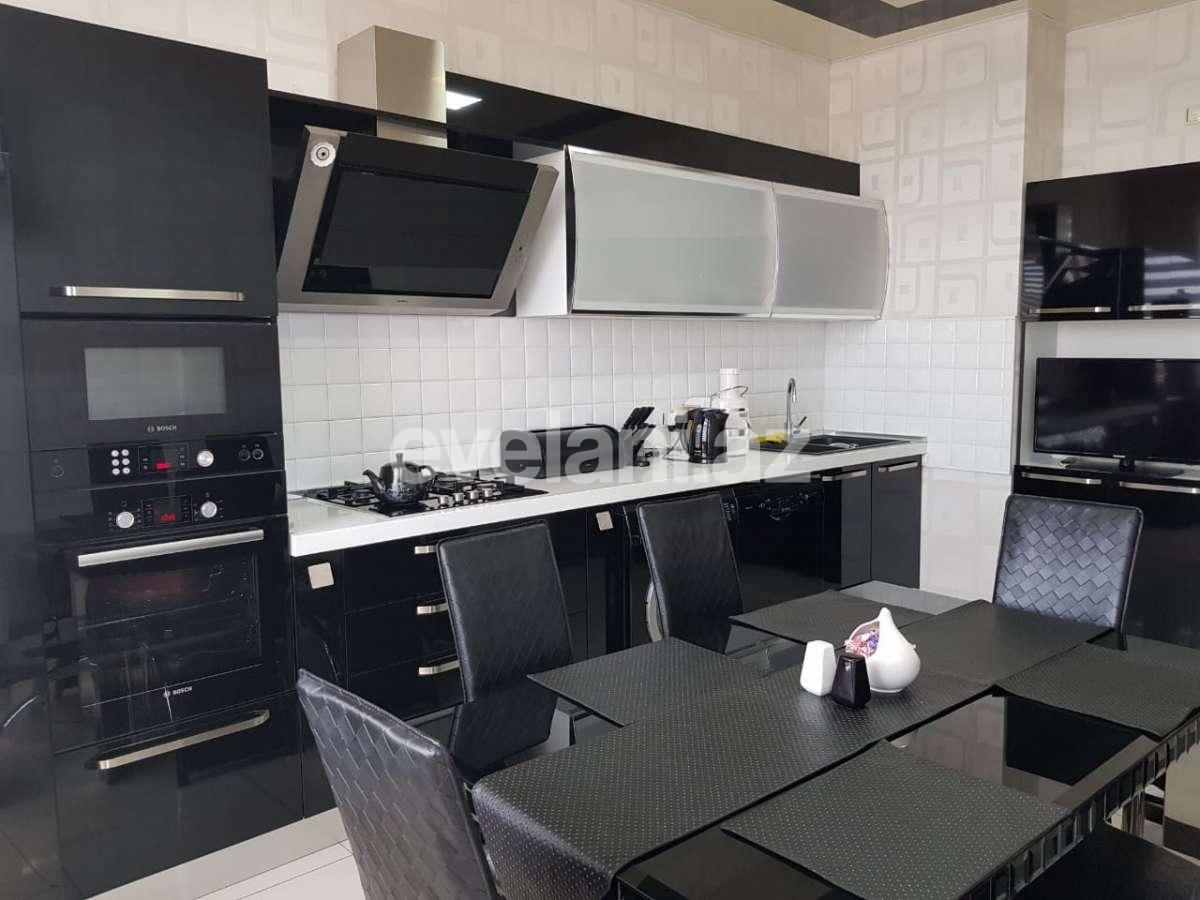Satılır, yeni tikili, 4 otaqlı, 170 m², Bakı, Binəqədi r, 7-ci mikrorayon q.