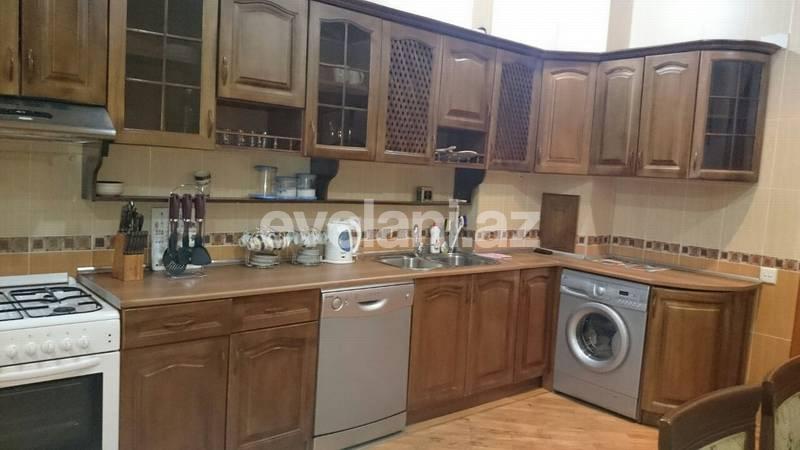 Kirayə verilir, yeni tikili, 4 otaqlı, 180 m², Bakı, Yasamal r.