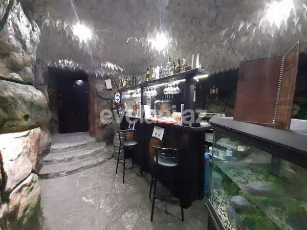 Satılır, obyekt, 360 m², Bakı, Nizami r, Qara Qarayev m.