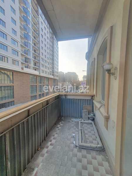 Satılır, köhnə tikili, 3 otaqlı, 105 m², Bakı, Nəsimi r, 28 may m.