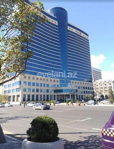 Satılır, yeni tikili, 2 otaqlı, 93 m², Bakı, Səbail r.