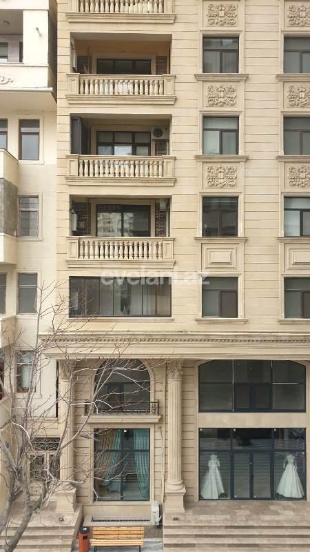 Satılır, yeni tikili, 3 otaqlı, 144 m², Bakı, Nəsimi r.