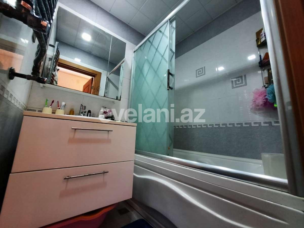 Продаётся, вторичка, 4-комнаты, 100 m², Баку, Низаминский r, Кара Караев m.