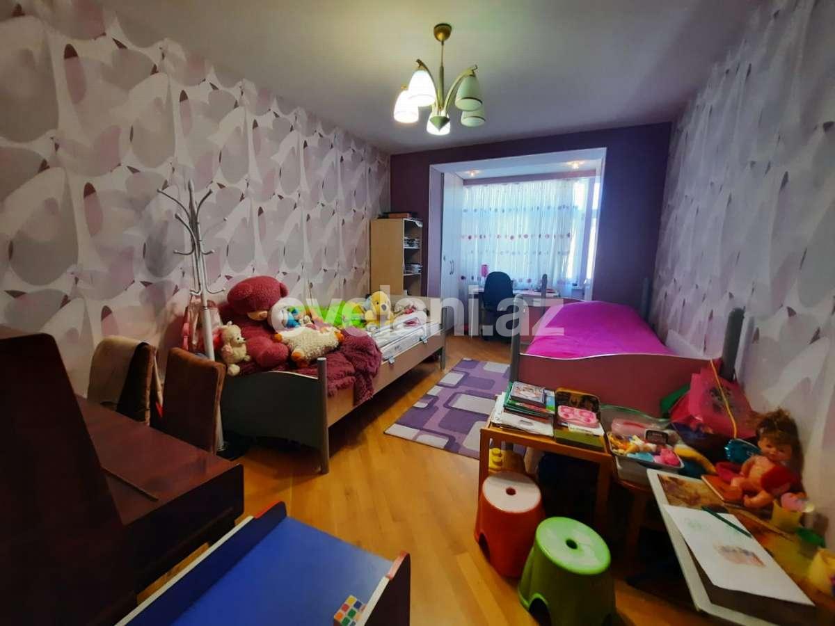 Продаётся, вторичка, 4-комнаты, 100 m², Баку, Низаминский r, Кара Караев m.