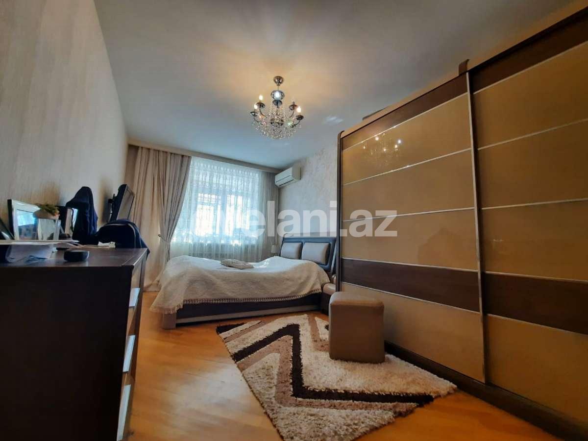 Продаётся, вторичка, 4-комнаты, 100 m², Баку, Низаминский r, Кара Караев m.