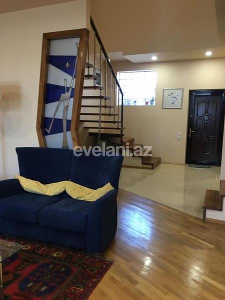 Satılır, köhnə tikili, 4 otaqlı, 120 m², Bakı, Səbail r.