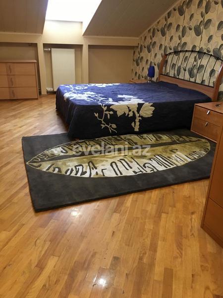 Satılır, köhnə tikili, 4 otaqlı, 120 m², Bakı, Səbail r.