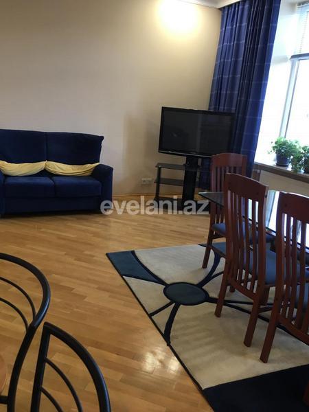 Satılır, köhnə tikili, 4 otaqlı, 120 m², Bakı, Səbail r.