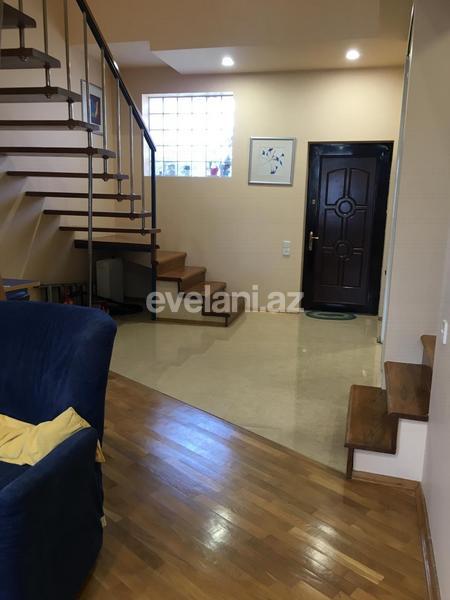 Satılır, köhnə tikili, 4 otaqlı, 120 m², Bakı, Səbail r.