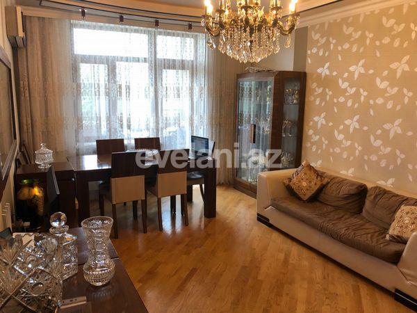 Продаётся, вторичка, 2-комнаты, 60 m², Баку, Ясамальский r, Элмляр Академиясы m.