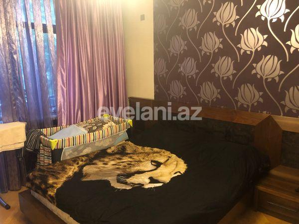 Продаётся, вторичка, 2-комнаты, 60 m², Баку, Ясамальский r, Элмляр Академиясы m.