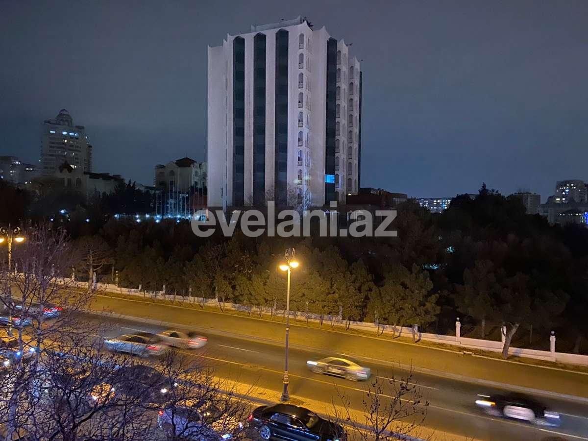 Kirayə verilir, köhnə tikili, 3 otaqlı, 95 m², Bakı, Yasamal r.