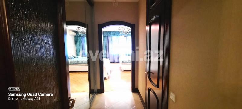 Satılır, yeni tikili, 4 otaqlı, 250 m², Bakı, Nəsimi r.