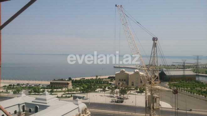 Продаётся, новостройка, 2-комнаты, 95.07 m², Баку, Сабаильский r, Баилова p, Ичери Шехер m.