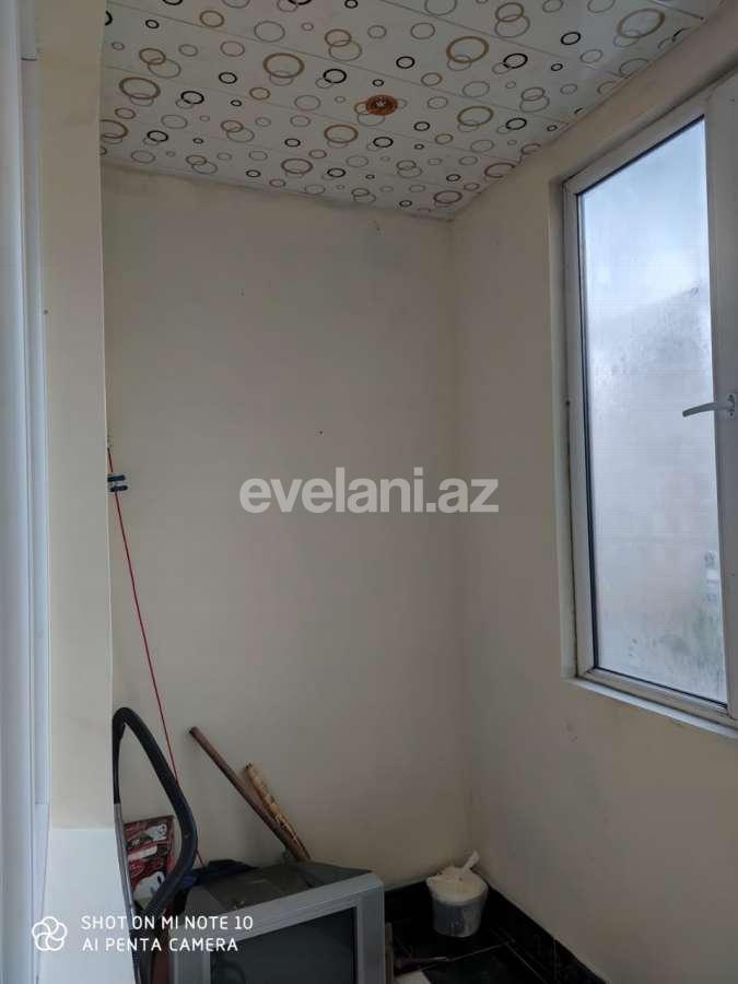 Satılır, köhnə tikili, 2 otaqlı, 35 m², Bakı, Nəsimi r, 4-cü mikrorayon q, Memar Əcəmi m.