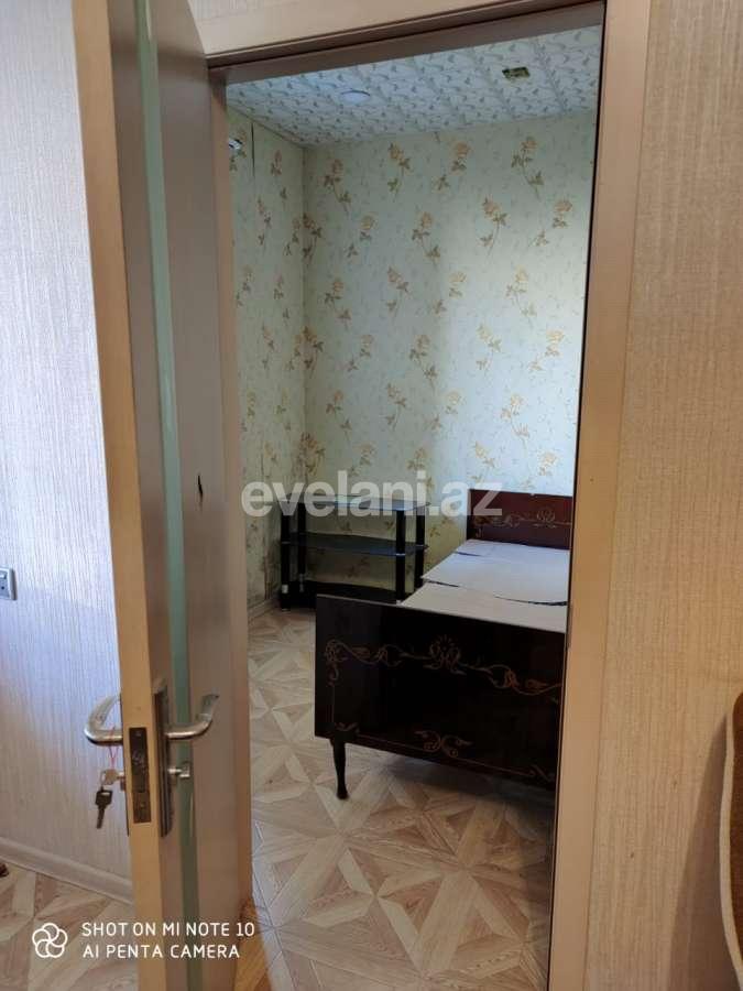 Satılır, köhnə tikili, 2 otaqlı, 35 m², Bakı, Nəsimi r, 4-cü mikrorayon q, Memar Əcəmi m.