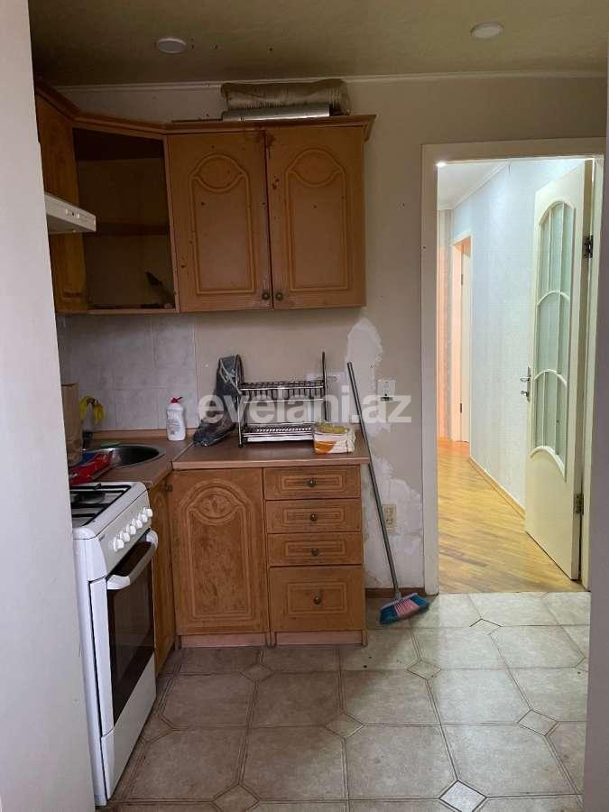 Satılır, köhnə tikili, 2 otaqlı, 52 m², Bakı, Yasamal r, Yasamal q, Nizami m.