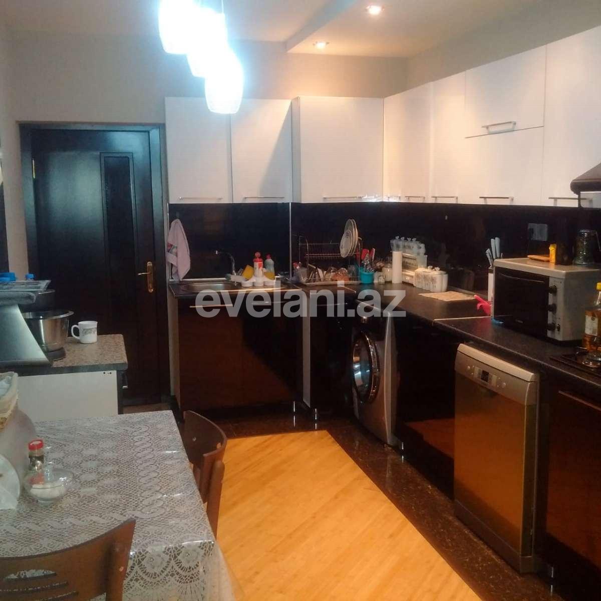 Satılır, yeni tikili, 3 otaqlı, 130 m², Bakı, Nərimanov r, Nəriman Nərimanov m.