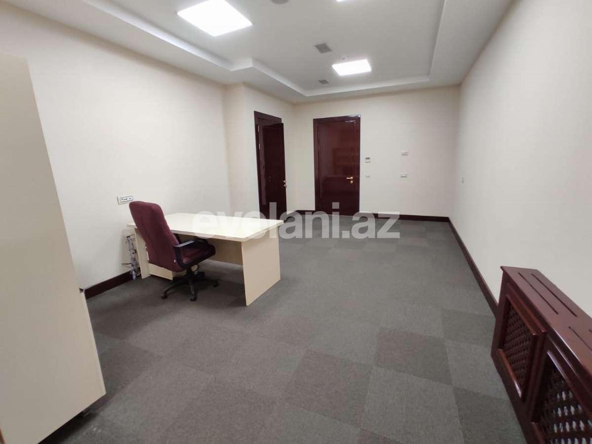 Kirayə verilir, ofis, 6 otaqlı, 300 m², Bakı, Xətai r, Şah İsmayıl Xətai m.