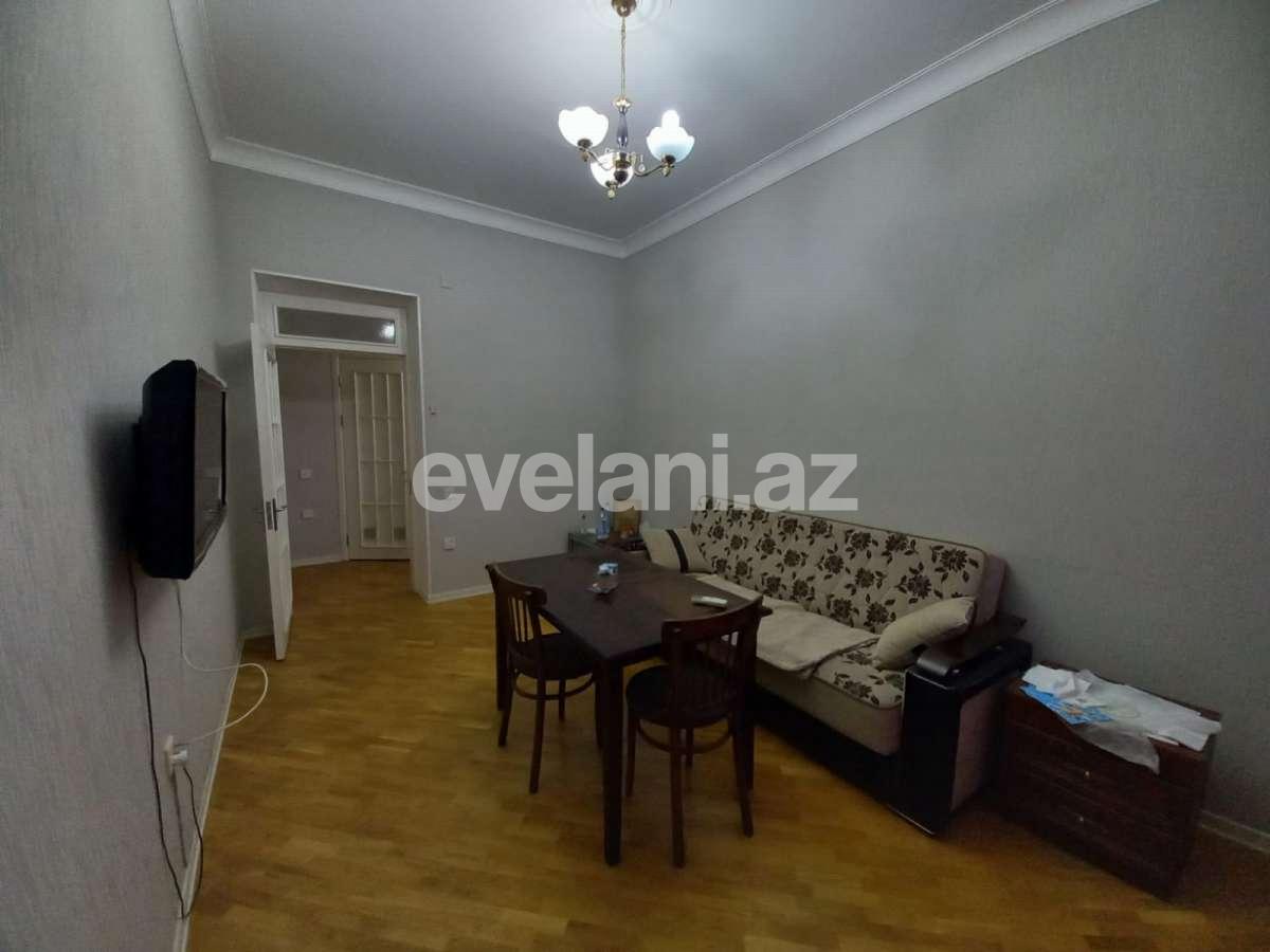 Satılır, köhnə tikili, 2 otaqlı, 45 m², Bakı, Yasamal r.