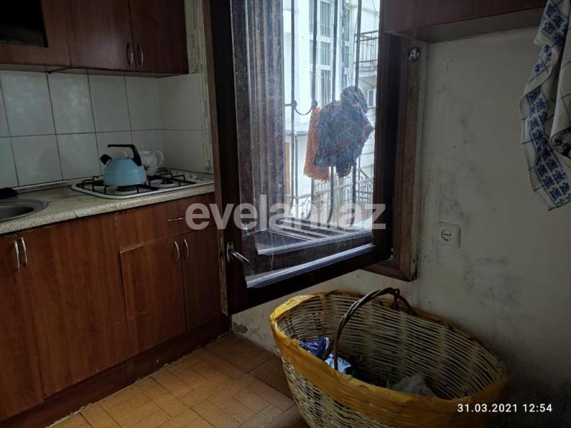 Sale, old building, 2 room, 55 m², Baku, Sabail r.