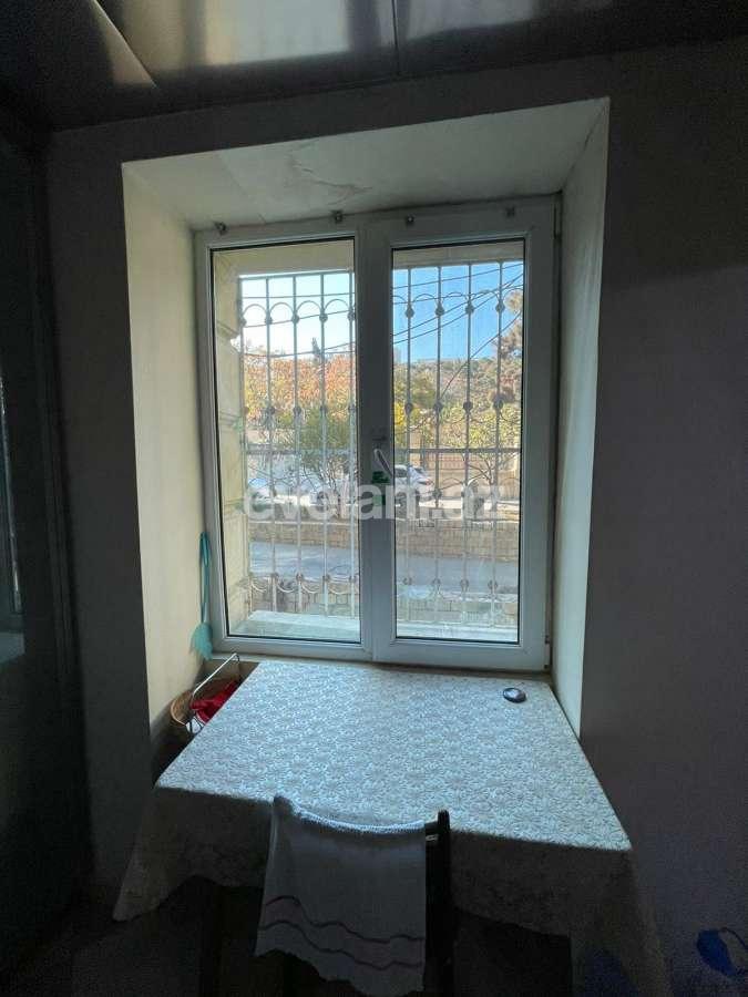 Kirayə verilir, köhnə tikili, 2 otaqlı, 45 m², Bakı, Səbail r.