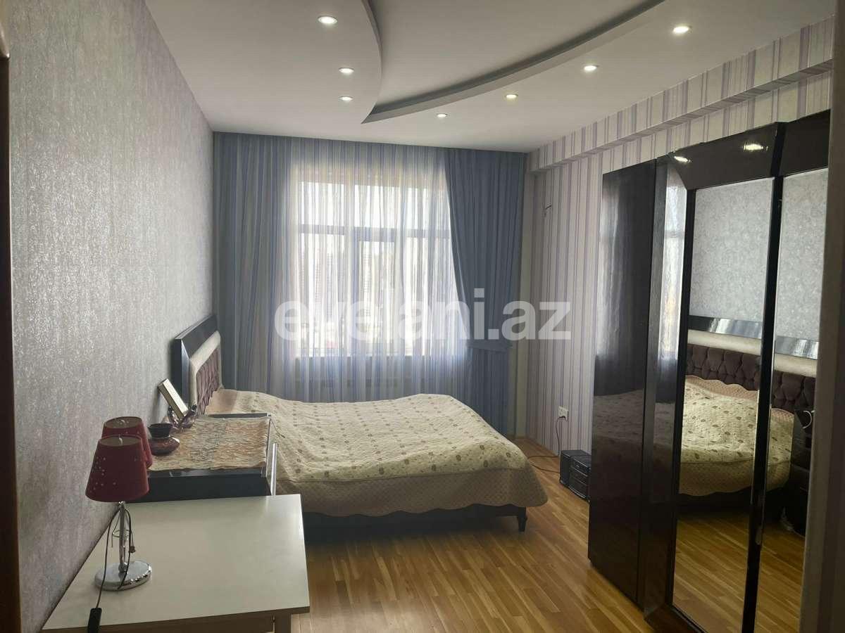 Sale, old building, 4 room, 95000 m², Baku, Yasamal r, Yasamal d, Elmlar Akademiyası m.