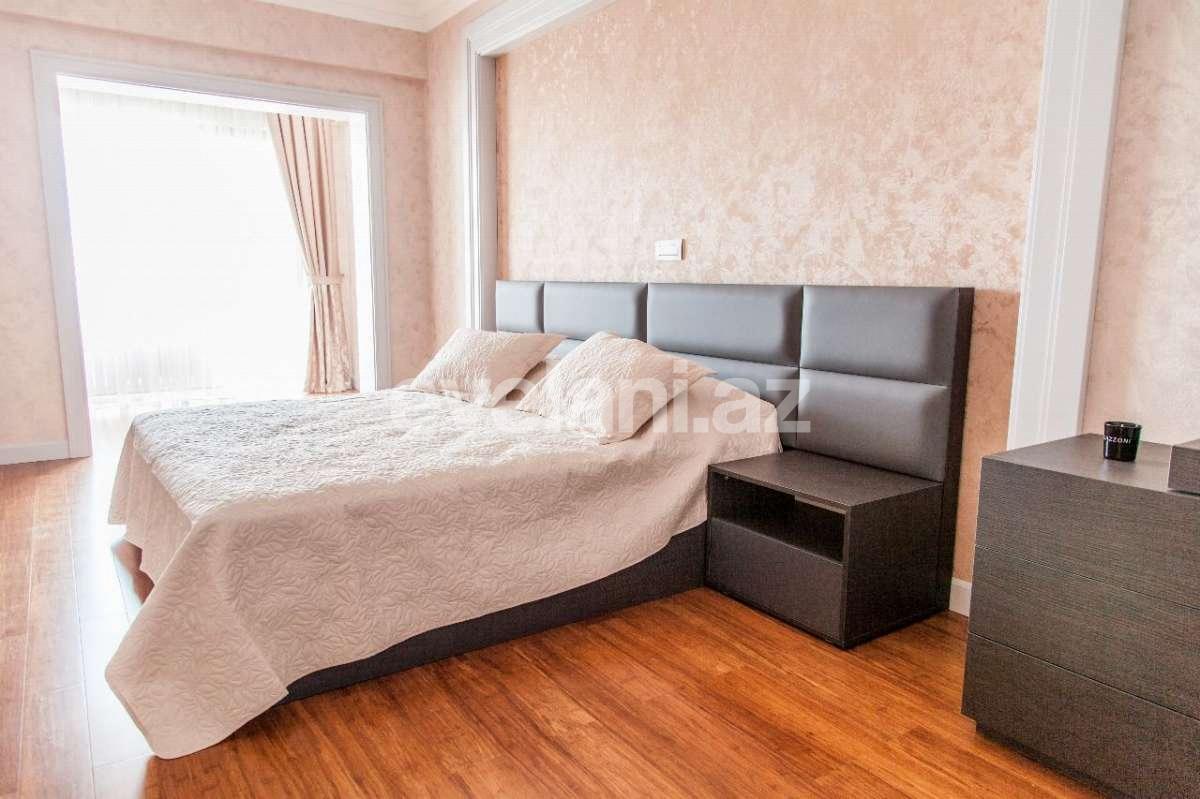 Sale, new building, 3 room, 141 m², Baku, Khatai r, Shah Ismail Khatai m.