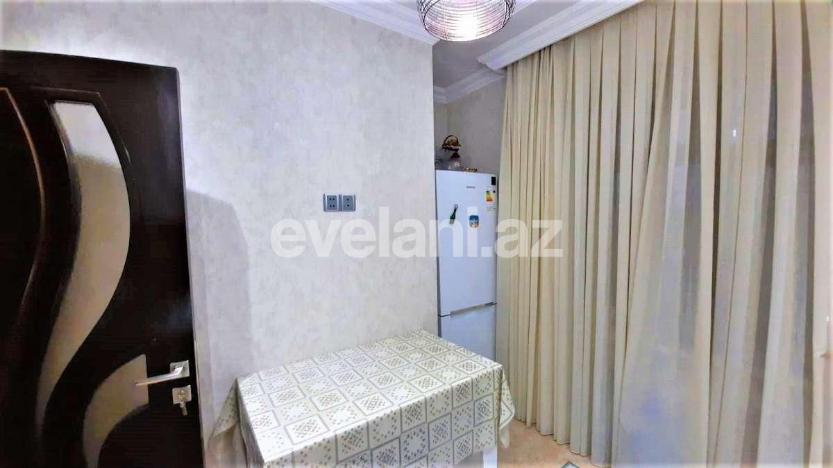 Satılır, köhnə tikili, 3 otaqlı, 75 m², Bakı, Nizami r, Xalqlar Dostluğu m.