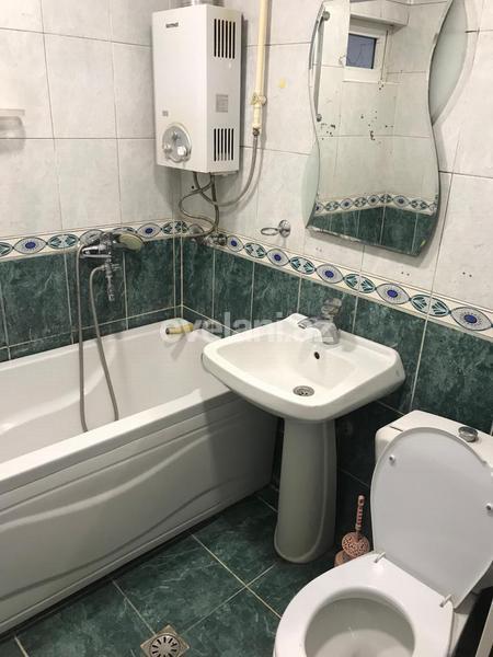 Satılır, köhnə tikili, 2 otaqlı, 53 m², Bakı, Nərimanov r.