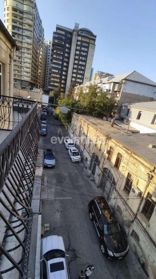 Satılır, villa, 6 otaqlı, 450 m², Bakı, Nəsimi r.