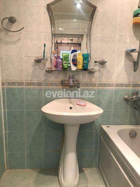 Satılır, köhnə tikili, 2 otaqlı, 70 m², Bakı, Yasamal r.