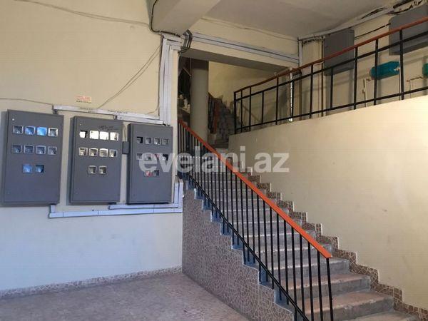 Satılır, köhnə tikili, 2 otaqlı, 70 m², Bakı, Yasamal r.