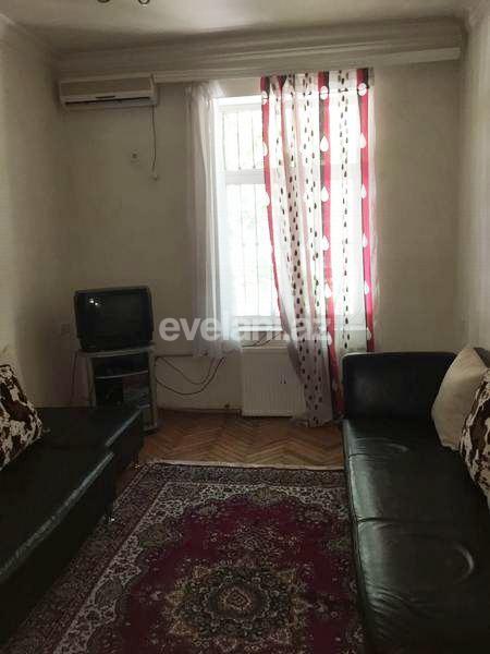 Satılır, köhnə tikili, 2 otaqlı, 54 m², Bakı, Yasamal r.
