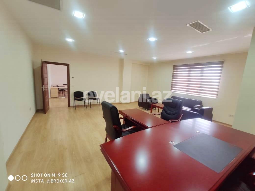 Rent, office, 4 room, 200 m², Baku, Khatai r.