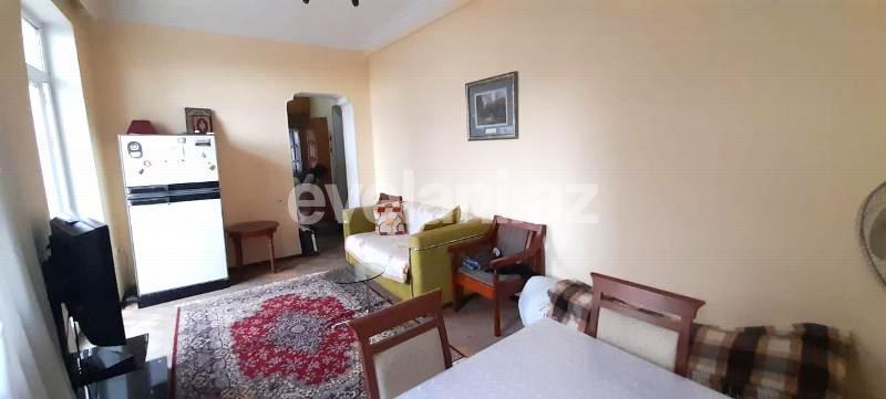 Satılır, köhnə tikili, 2 otaqlı, 45 m², Bakı, Yasamal r.