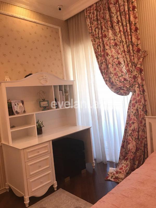 Satılır, yeni tikili, 4 otaqlı, 201 m², Bakı, Nəsimi r.