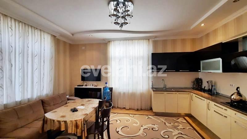 Satılır, villa, 6 otaqlı, 380 m², Bakı, Abşeron r.