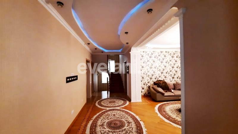 Satılır, villa, 6 otaqlı, 380 m², Bakı, Abşeron r.