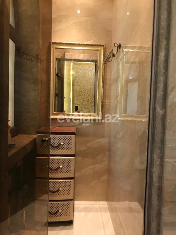 Satılır, villa, 8 otaqlı, 700 m², Bakı, Abşeron r.