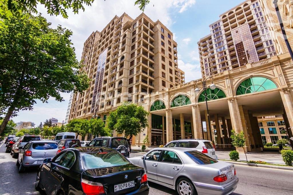 Sale, new building, 3 room, 137 m², Baku, Nasimi r.