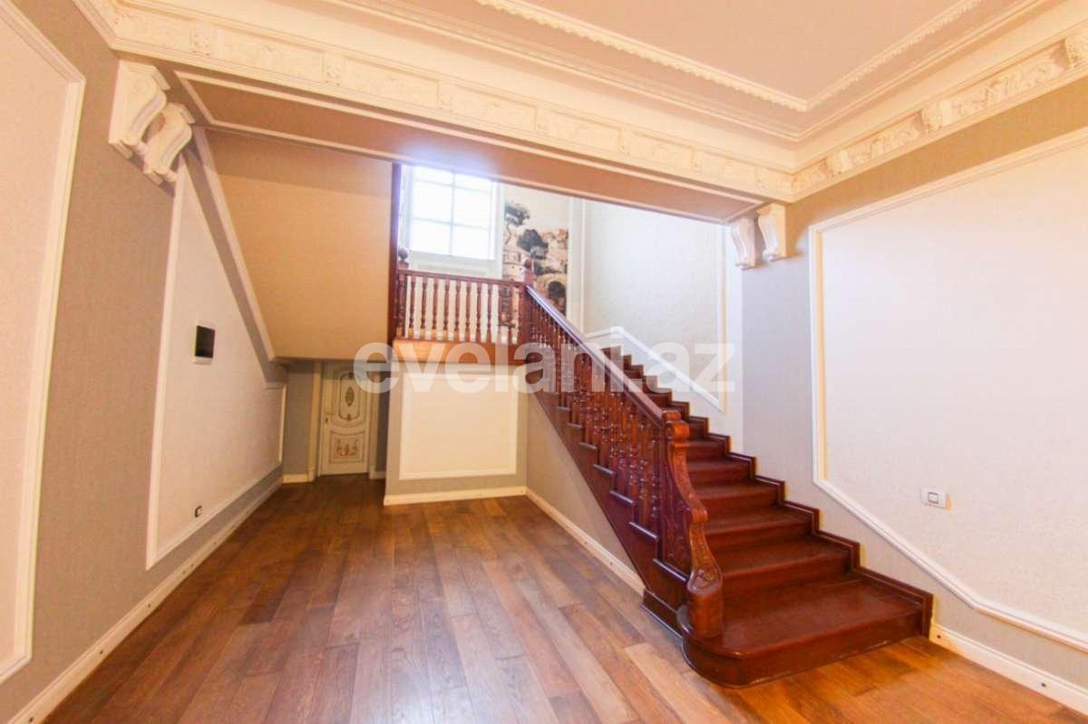 Satılır, villa, 5 otaqlı, 556 m², Bakı, Xətai r, Həzi Aslanov q.