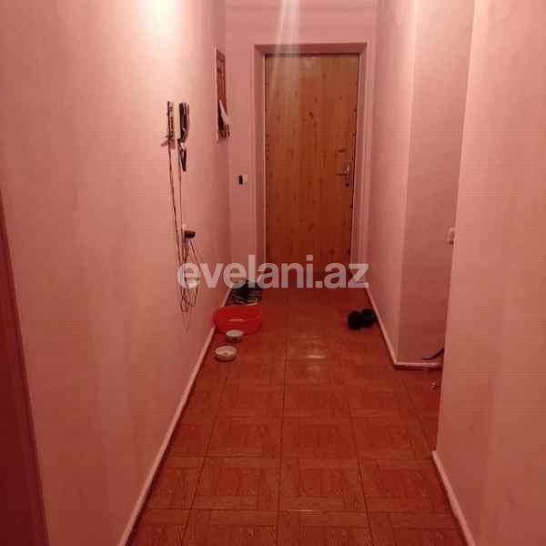 Продаётся, вторичка, 3-комнаты, 48 m², Баку, Ясамальский r, Элмляр Академиясы m.