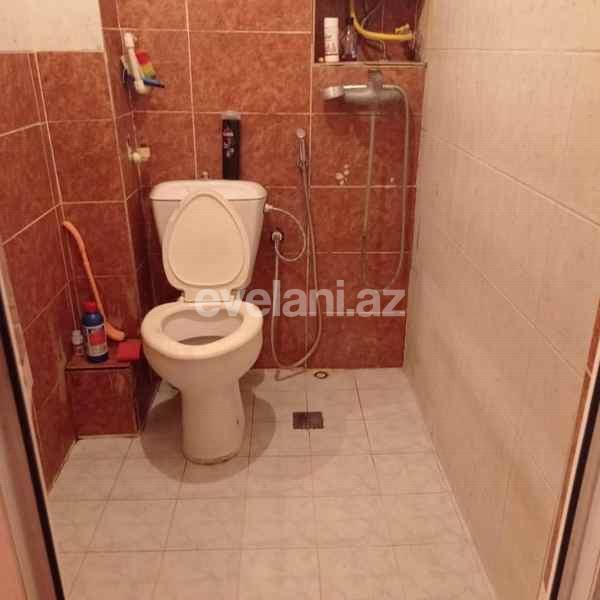 Продаётся, вторичка, 3-комнаты, 48 m², Баку, Ясамальский r, Элмляр Академиясы m.