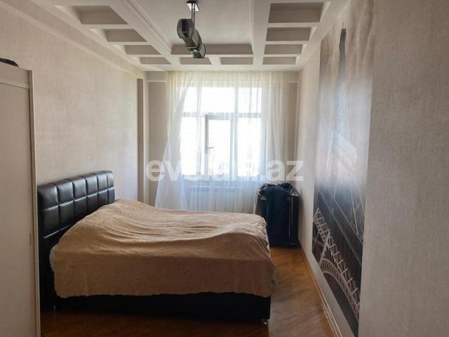 Satılır, yeni tikili, 4 otaqlı, 185 m², Bakı, Nəsimi r.