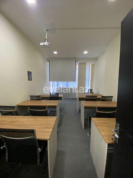 Kirayə verilir, ofis, 4 otaqlı, 130 m², Bakı, Nəsimi r.