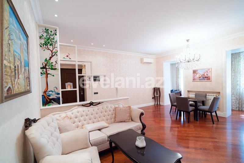 Rent, old building, 3 room, 83 m², Baku, Sabail r.