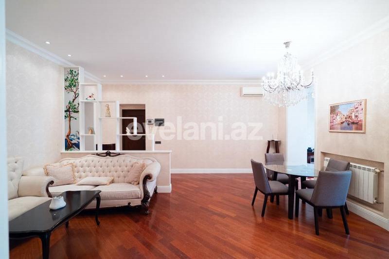 Rent, old building, 3 room, 83 m², Baku, Sabail r.