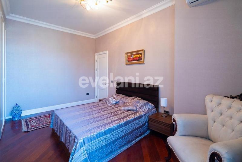 Rent, old building, 3 room, 83 m², Baku, Sabail r.