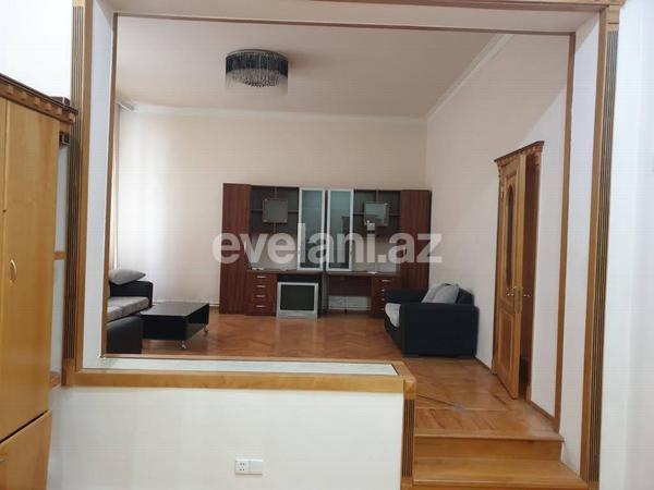 Kirayə verilir, ofis, 4 otaqlı, 155 m², Bakı, Səbail r.